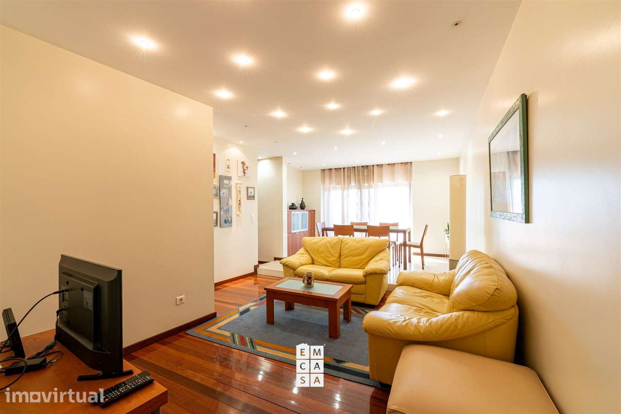 Apartamento T2 Venda em Escapães,Santa Maria da Feira - Grande imagem: 2/33
