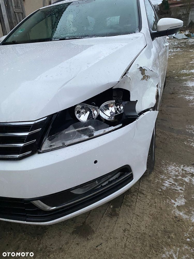 Volkswagen Passat - 6