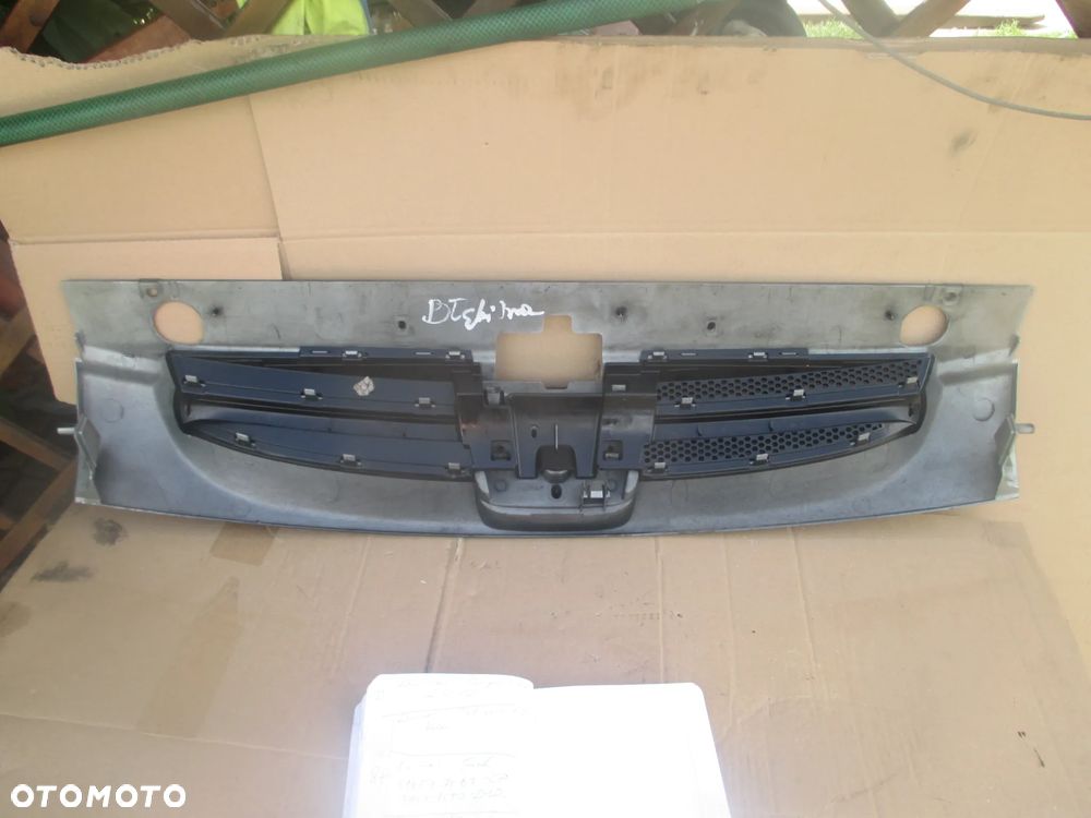 Atrapa grill Peugeot Partner Berlingo - 4