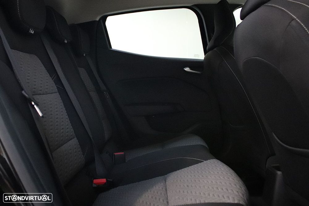 Renault Clio 1.0 TCe Evolution - 23