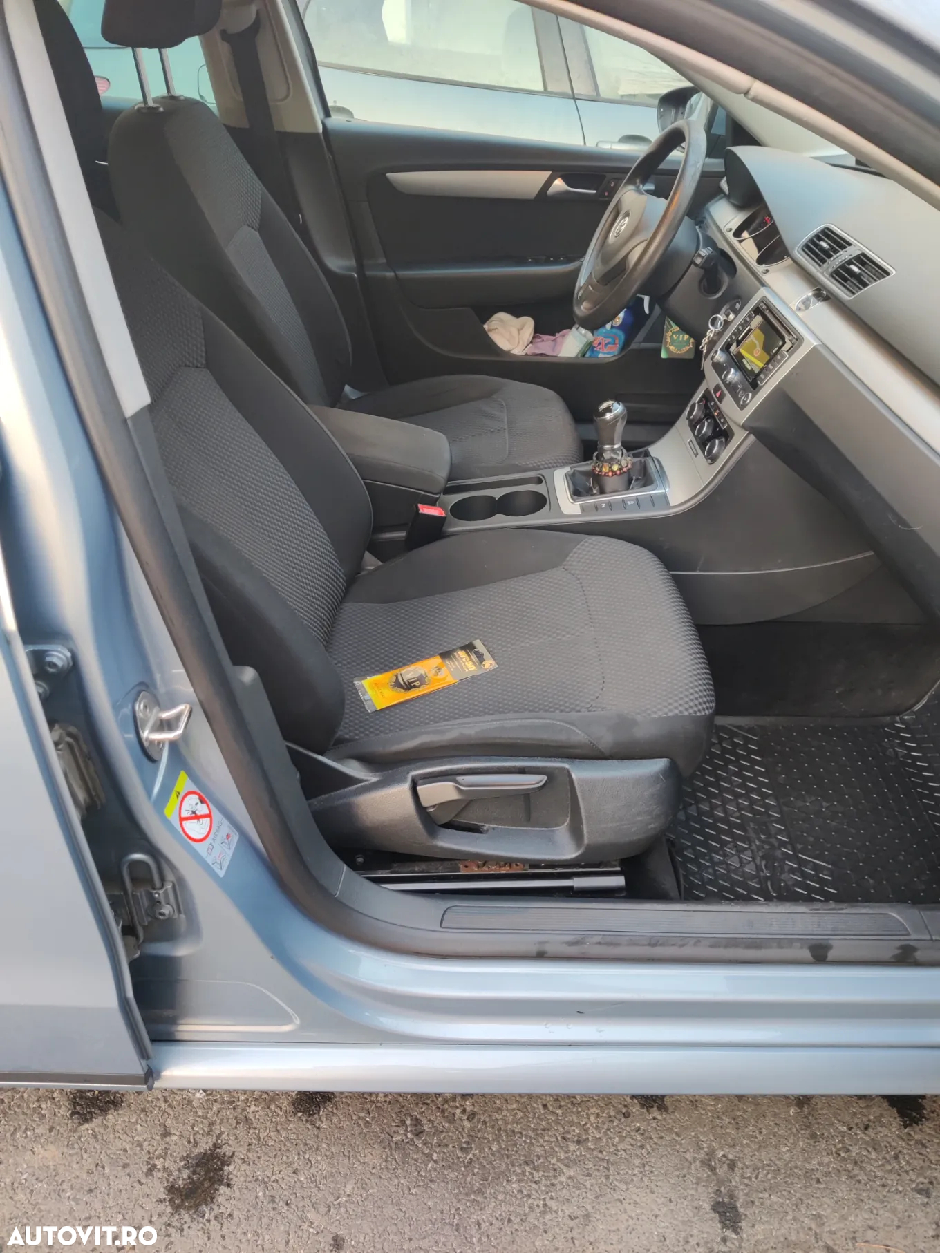 Volkswagen Passat - 11