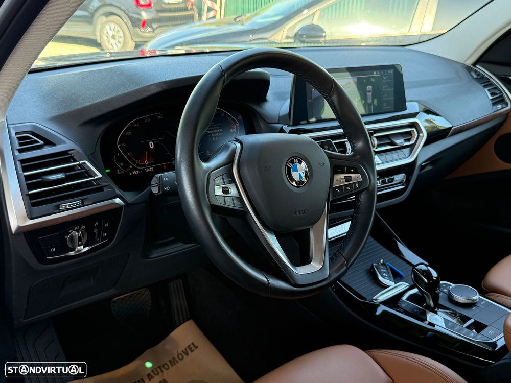BMW X3 20 d xDrive Advantage - 42
