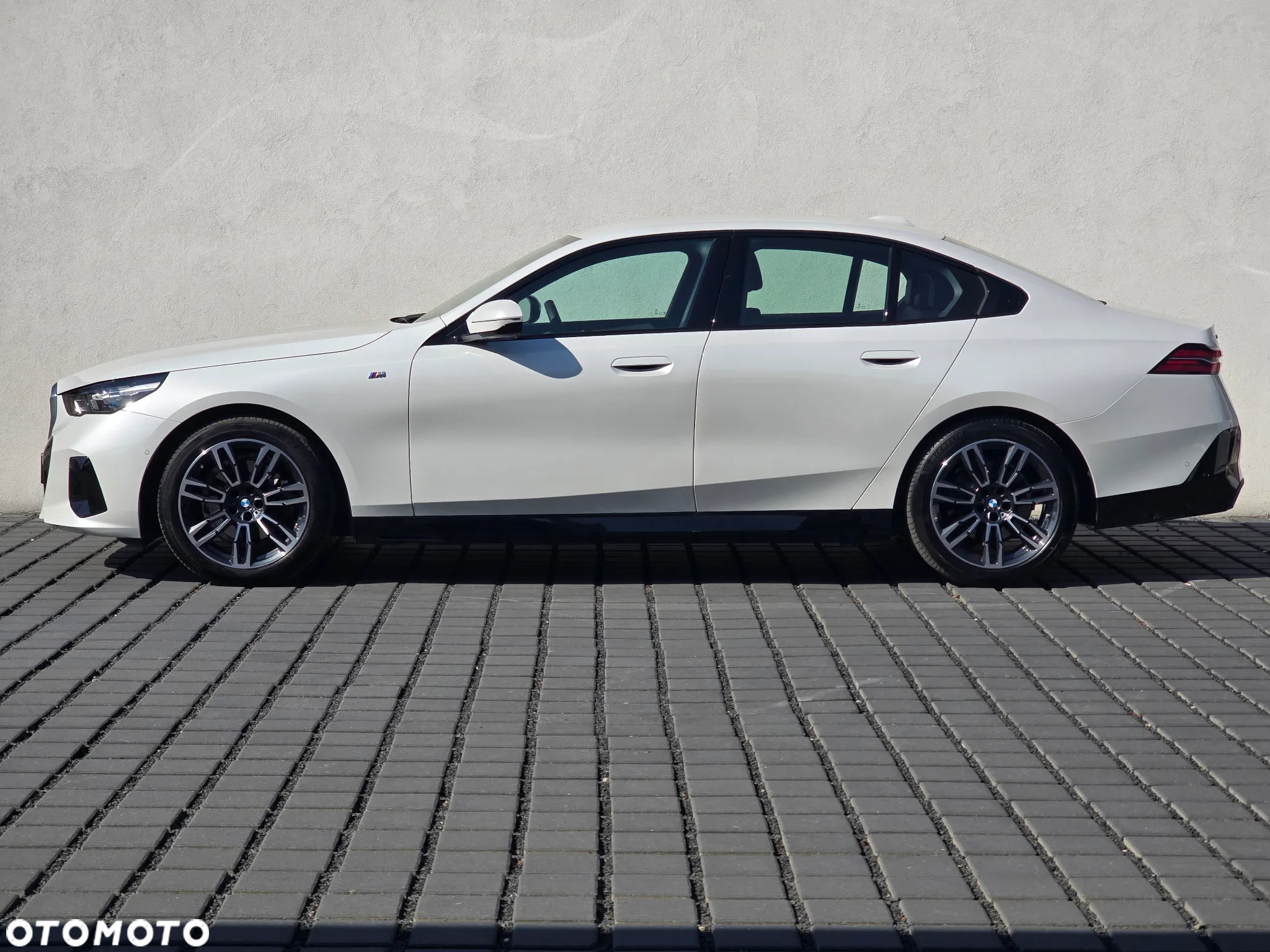 BMW Seria 5 520d xDrive - 3