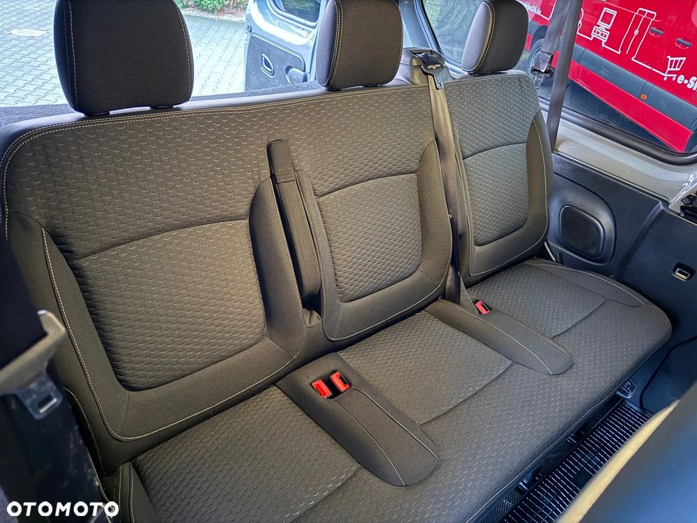 Opel Vivaro L2H1 2,9t Edition Business - 23