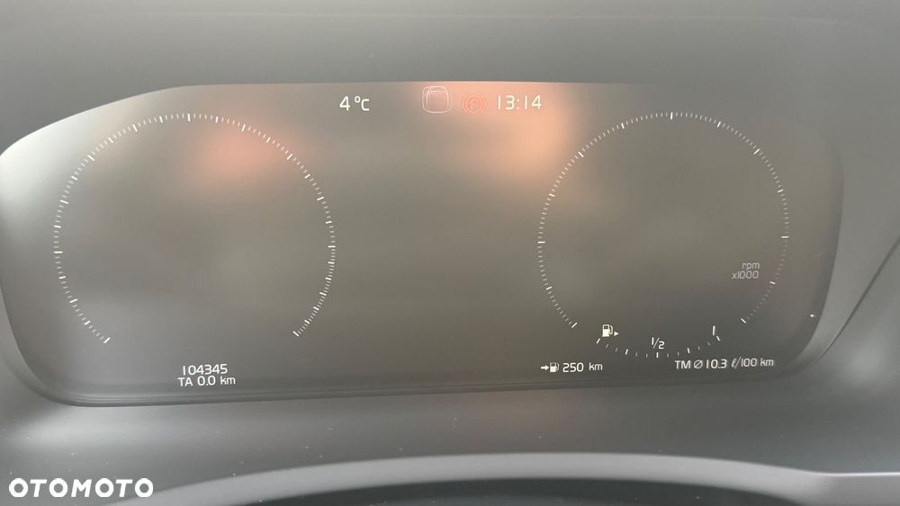 Volvo XC 90 D5 AWD Geartronic RDesign - 13