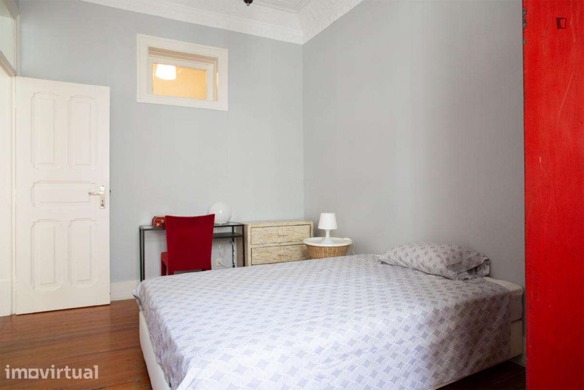 Quarto - localizado em Arroios Lisbon - Grande imagem: 4/12