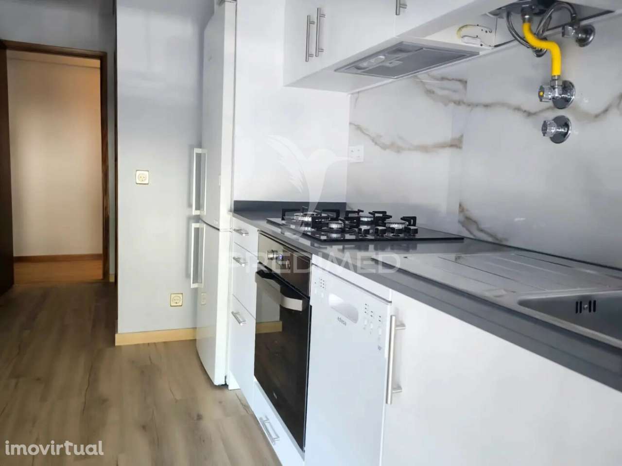 Apartamento T3 em Maximinos - Arrendamento - Grande imagem: 2/10