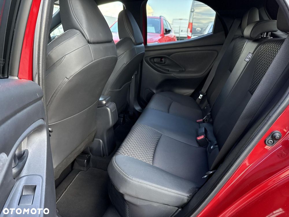 Toyota Yaris Hybrid 1.5 Selection Style - 14