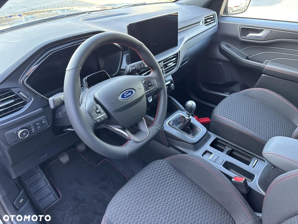 Ford Kuga - 9