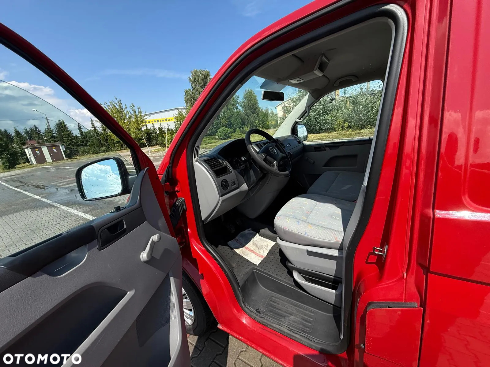 Volkswagen TRANSPORTER T5 - 16
