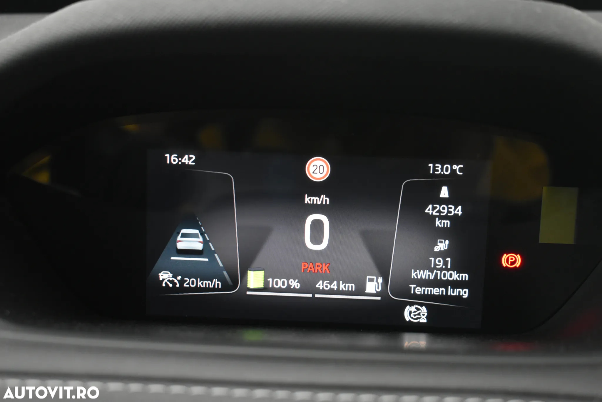 Skoda Enyaq iV Electric 80 - 16