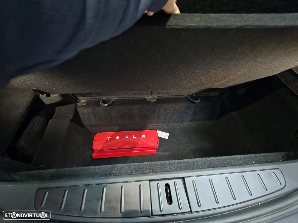 Tesla Model X Long Range AWD - 22
