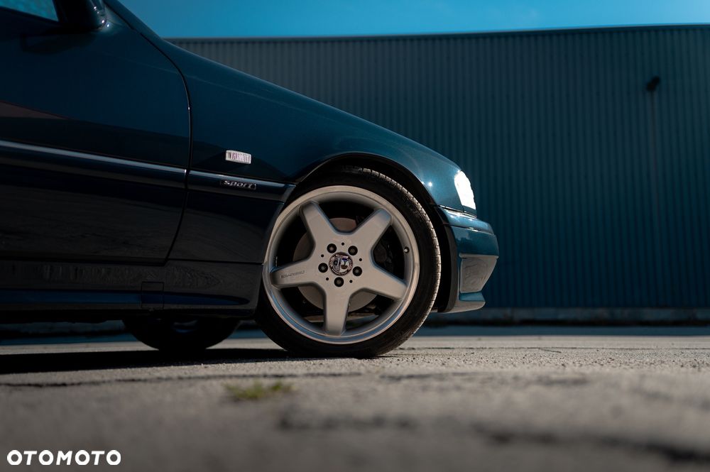Mercedes-Benz C-Class 1996 photo 2