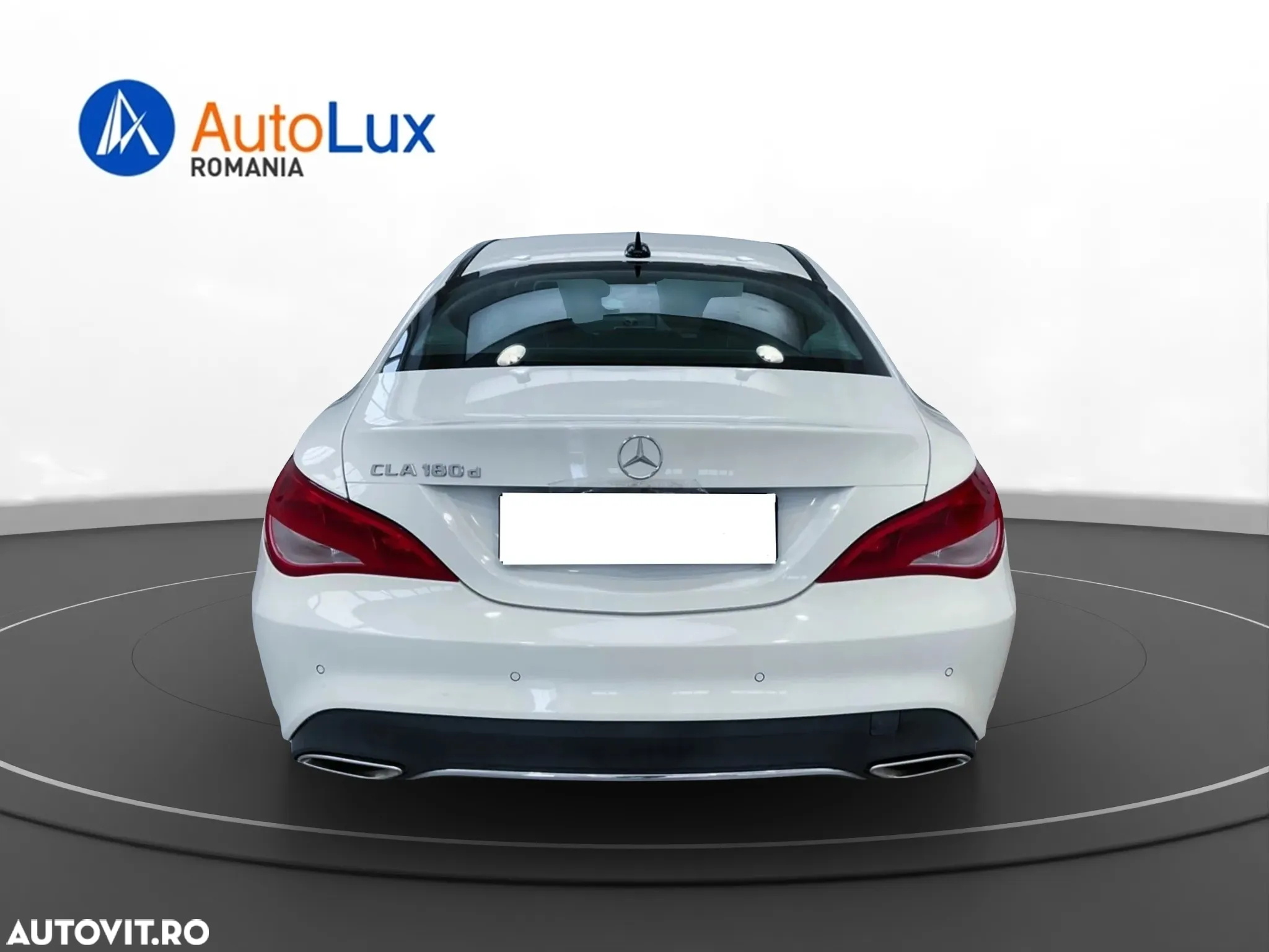 Mercedes-Benz CLA 180 d 7G-DCT - 4