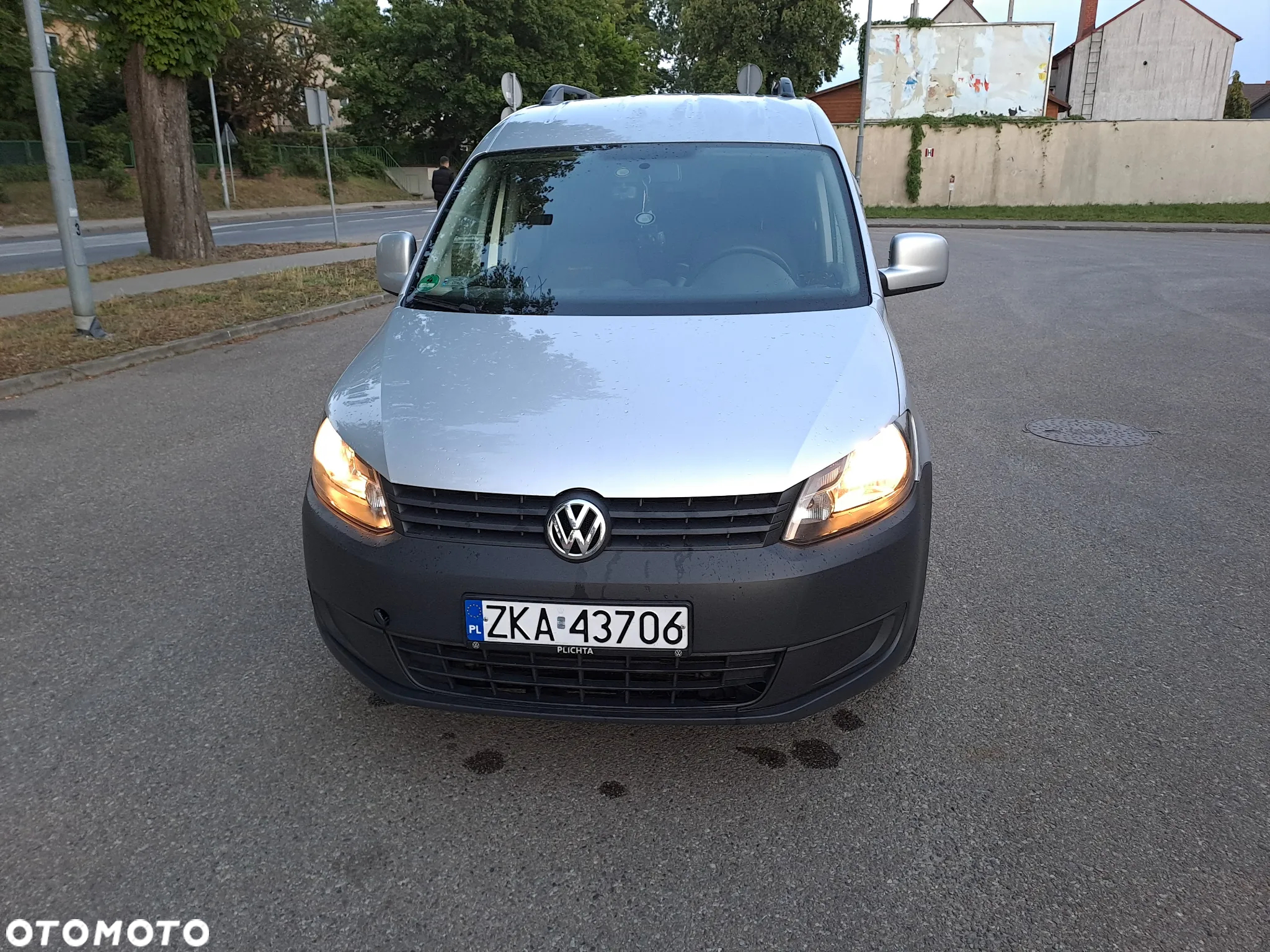 Volkswagen Caddy - 9