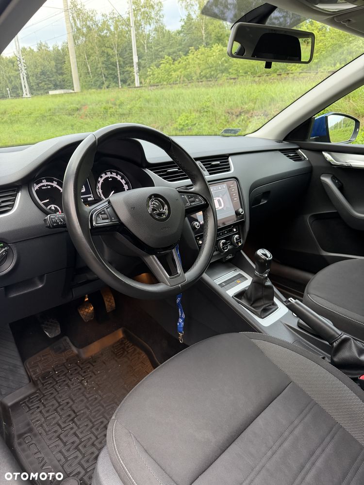 Skoda Octavia 1.0 TSI Ambition - 10