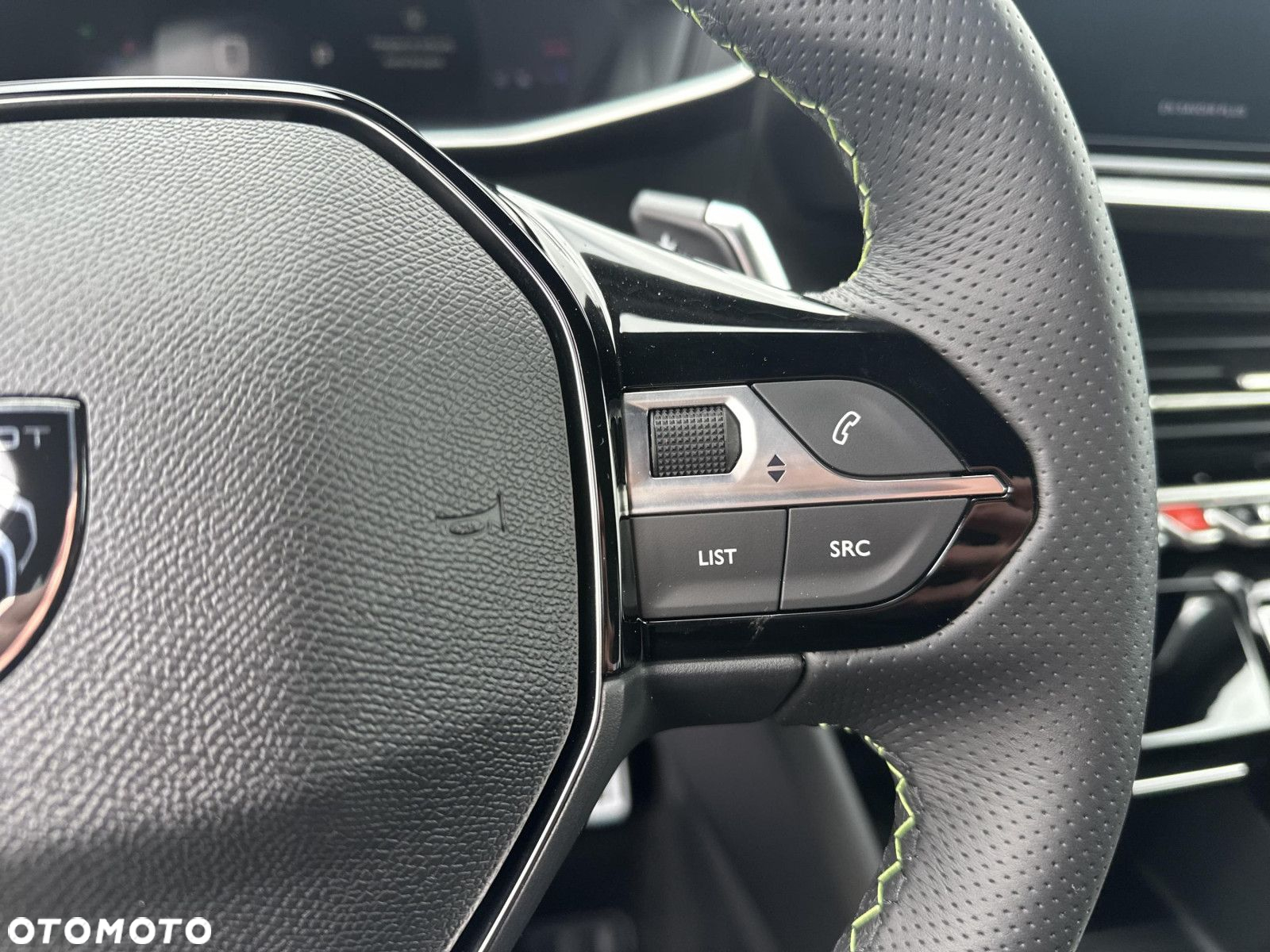 Peugeot 2008 - 18