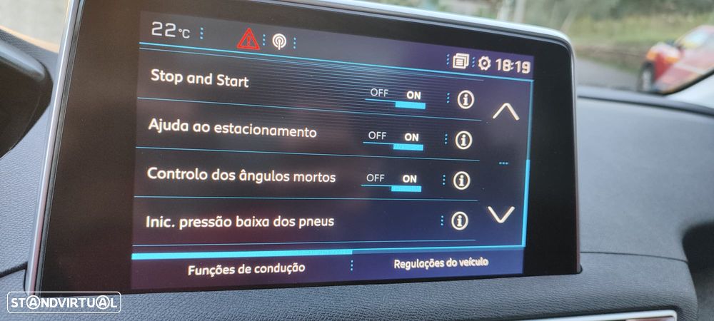 Peugeot 3008 1.6 BlueHDi GT Line Grip Control EAT6 - 34