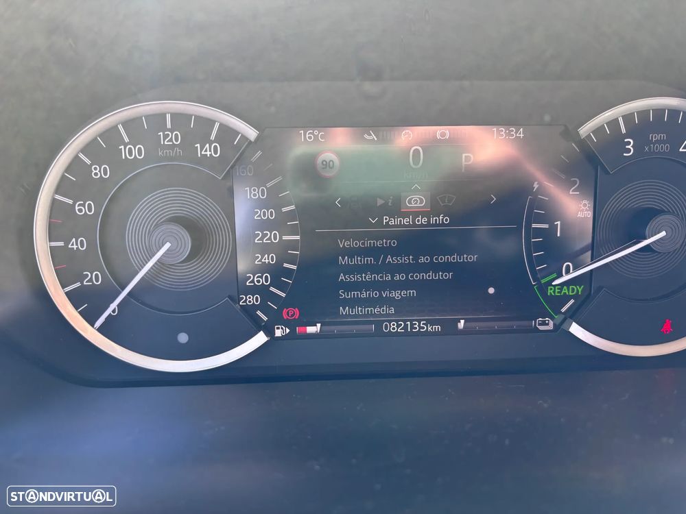 Land Rover Discovery Sport P300e SE - 36