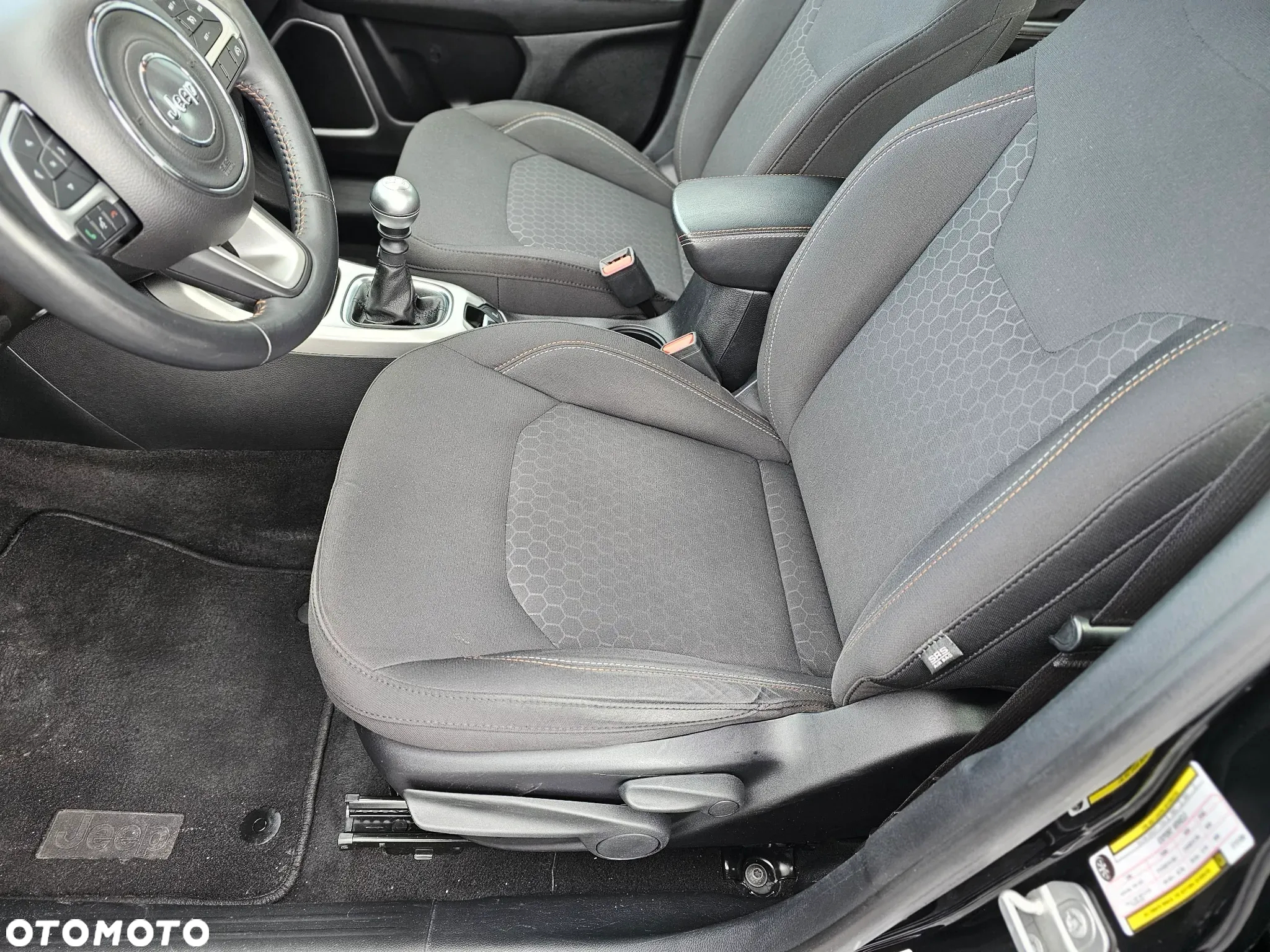 Jeep Compass 1.6 MJD Longitude FWD S&S - 18