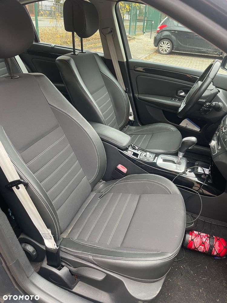 Renault Laguna 2.0 dCi Bose Edition - 10