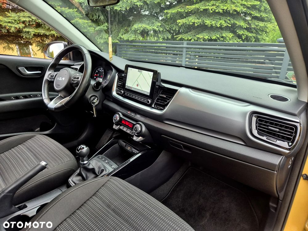 Kia Stonic 1.2 L Business Line - 6