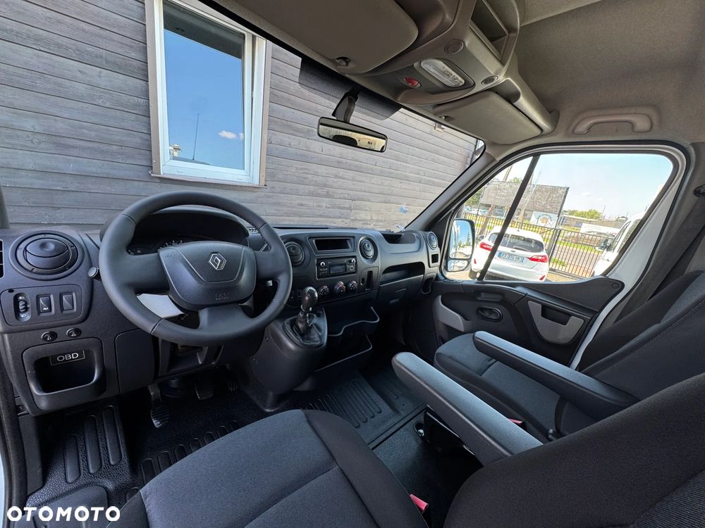 Renault Master - 15