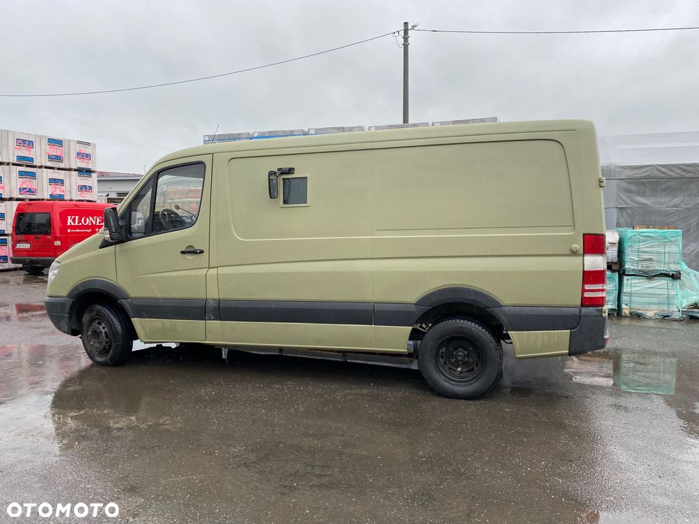 Mercedes-Benz Sprinter 513 bankowóz - 17