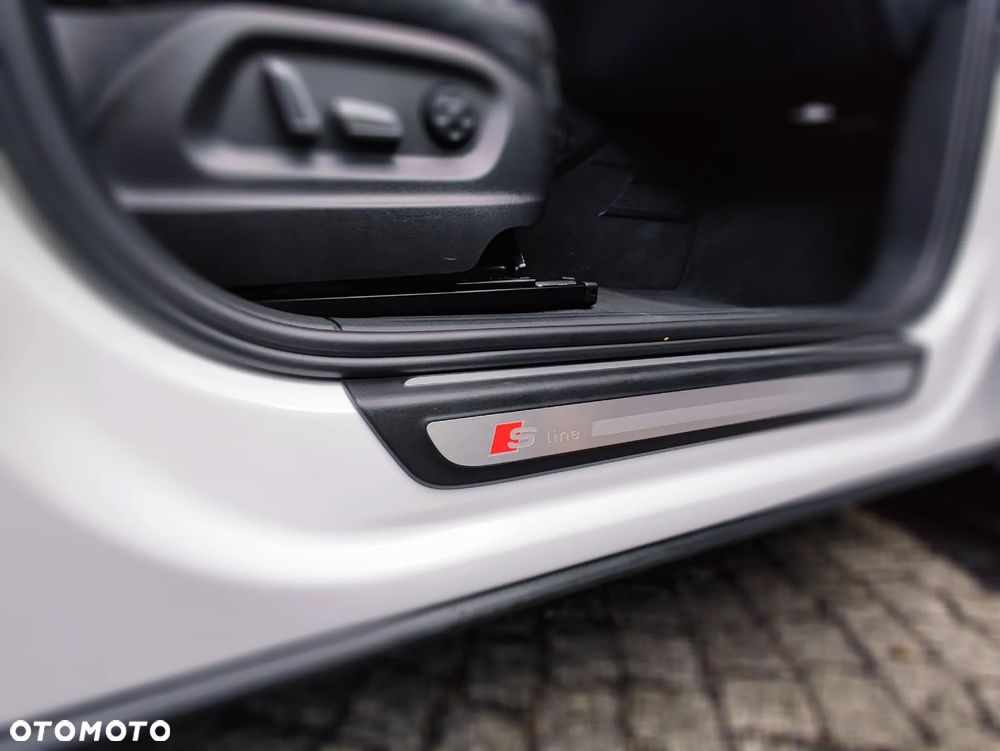 Audi Q5 3.0 TFSI Quattro Tiptronic - 22