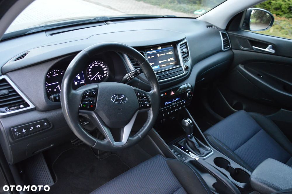 Hyundai Tucson 2.0 CRDi 4WD Automatik Advantage - 9