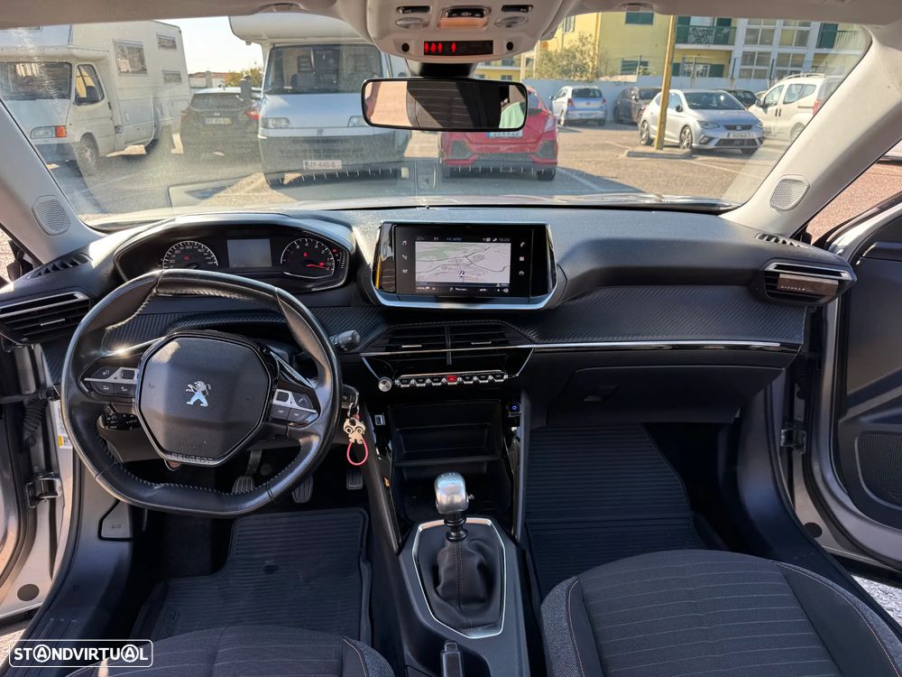 Peugeot 2008 - 23