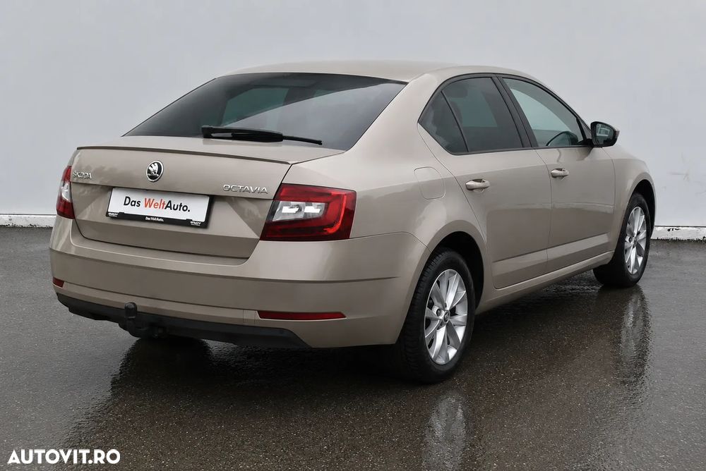 Skoda Octavia - 4
