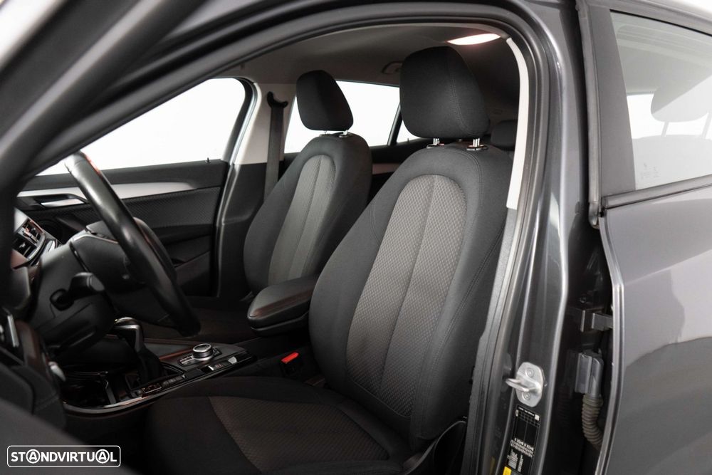 BMW X2 25 e xDrive Advantage - 9