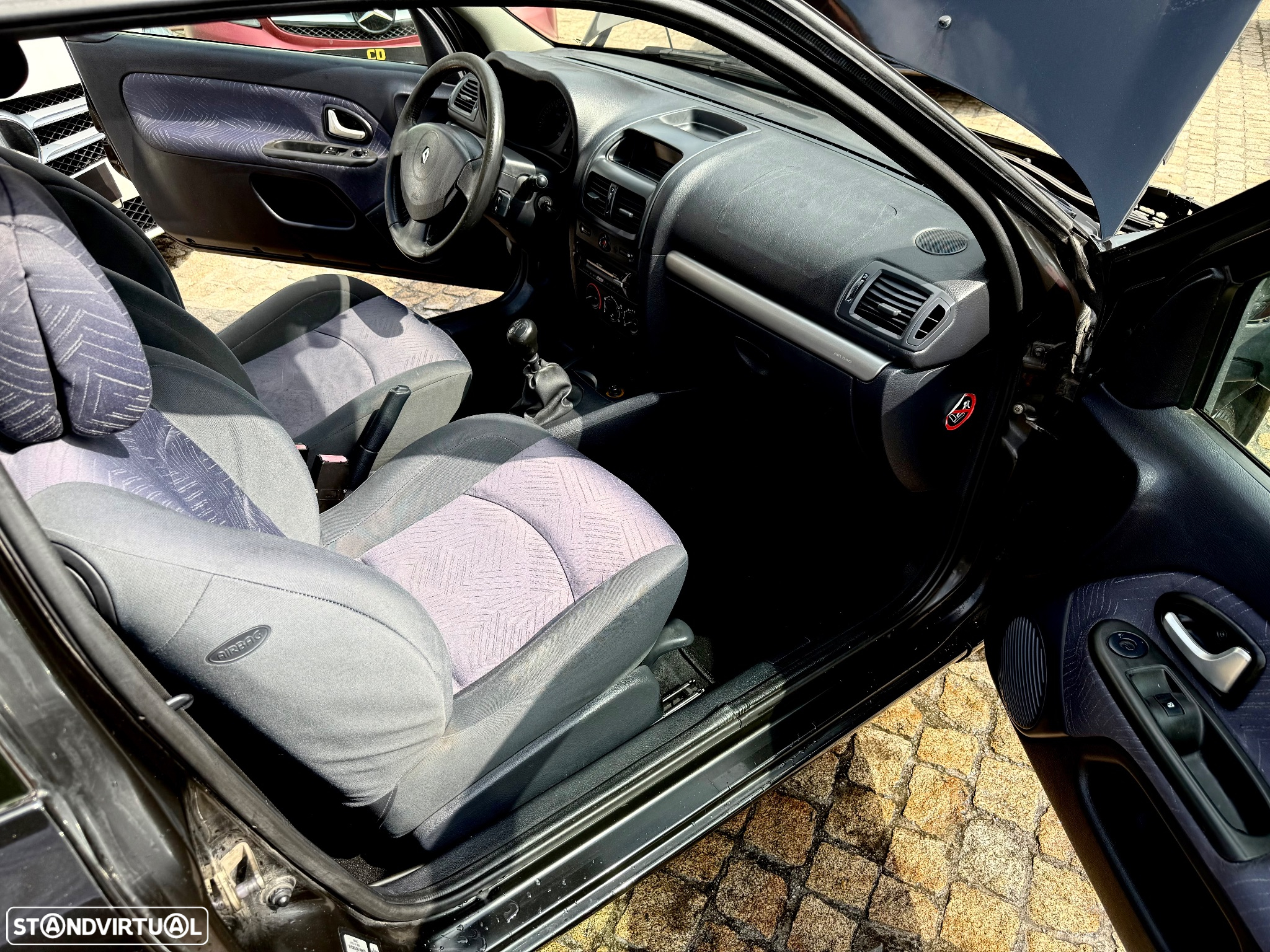 Renault Clio 1.2 16V Dynamique - 40