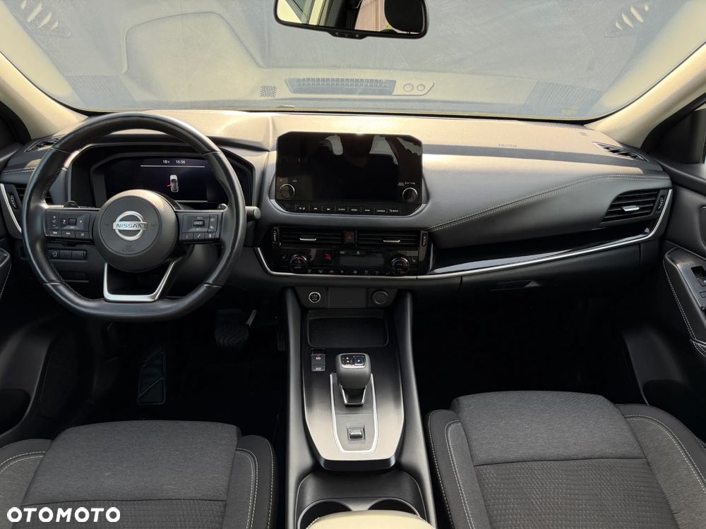 Nissan Qashqai 1.3 DIG-T MHEV N-Connecta Xtronic - 29