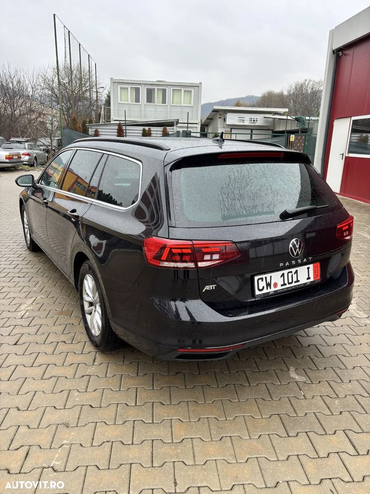 Volkswagen Passat - 3