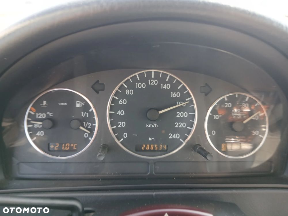 Mercedes-Benz ML - 16