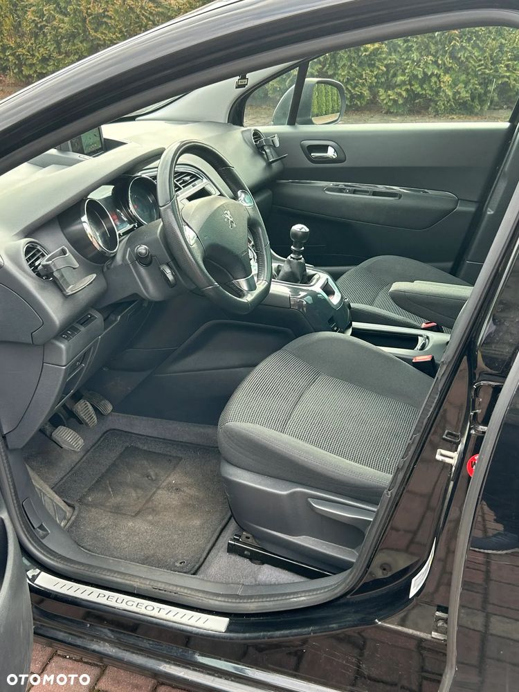 Peugeot 5008 155 THP Style - 26