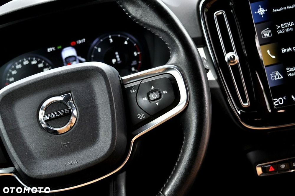 Volvo XC 40 D3 Momentum Pro - 29