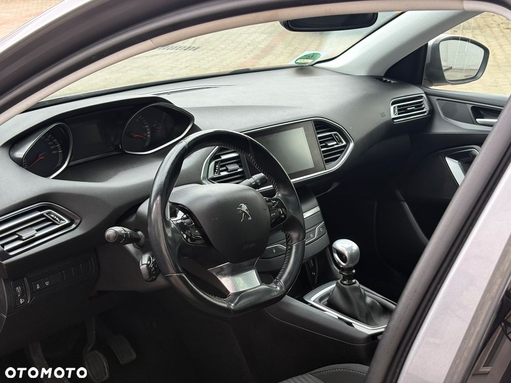 Peugeot 308 - 15