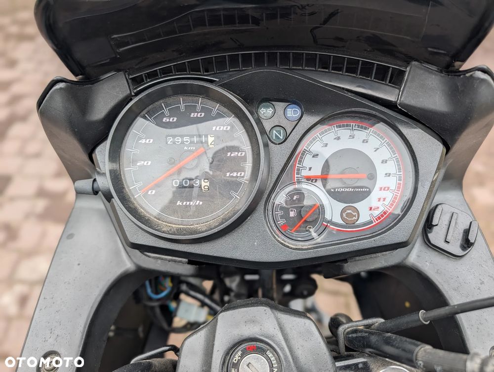 Honda CB - 9