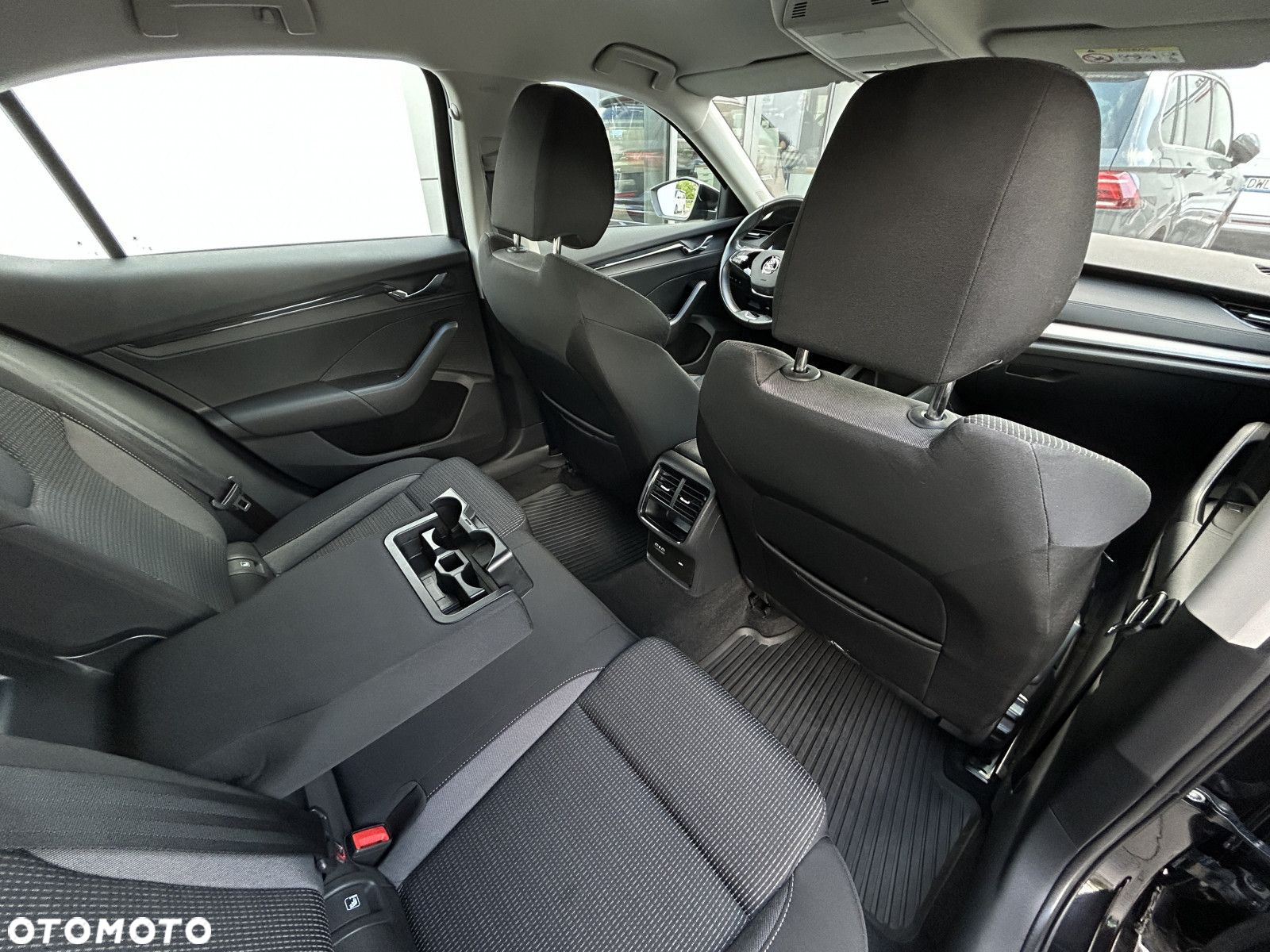 Skoda Octavia 2.0 TDI 4x4 Ambition DSG - 9