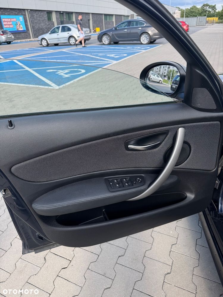 BMW Seria 1 118d DPF Edition Lifestyle - 12
