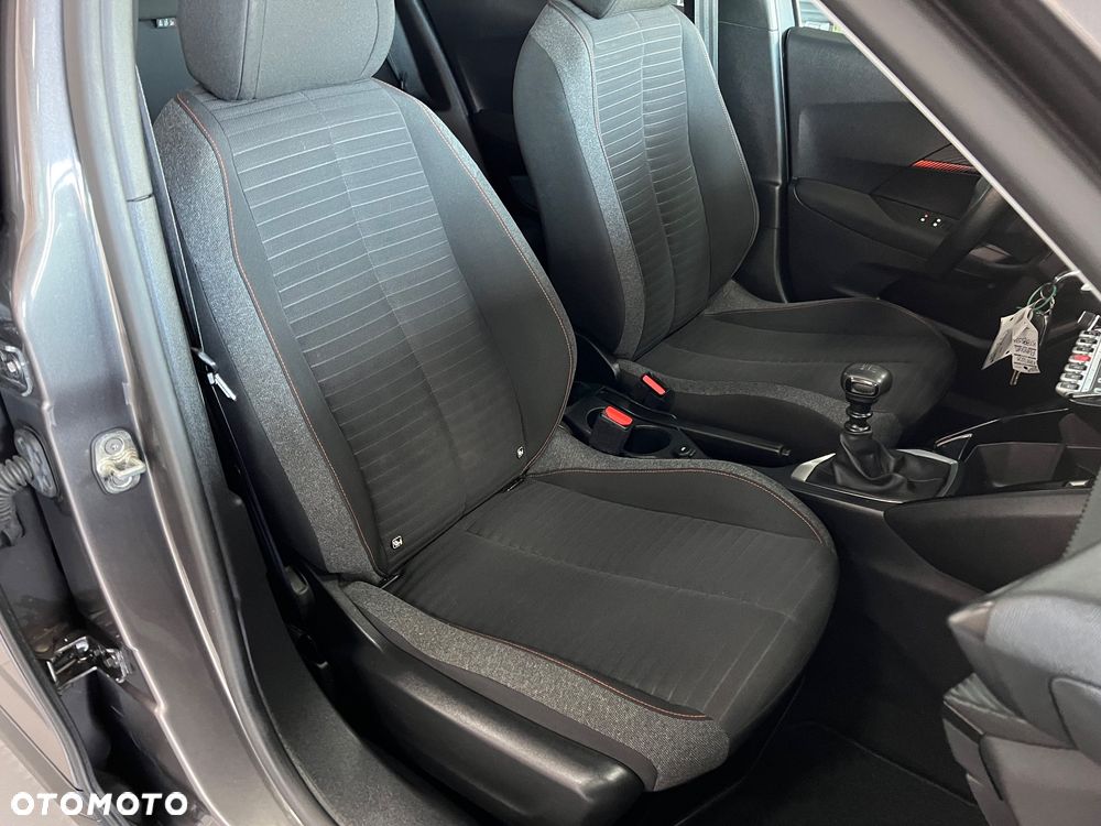 Peugeot 2008 - 37