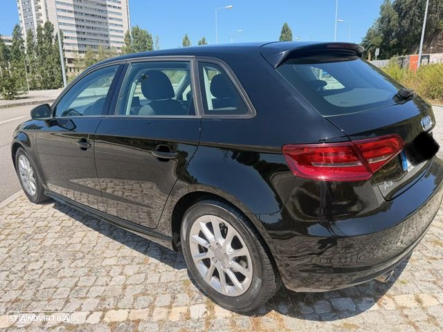 Audi A3 Sportback 1.6 TDI Attraction - 18