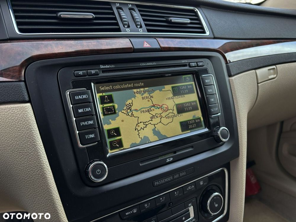 Skoda Superb 2.0 TDI Elegance DSG - 17