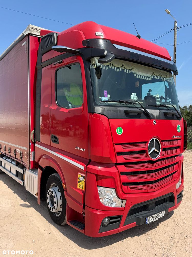 Mercedes-Benz Actros - 10