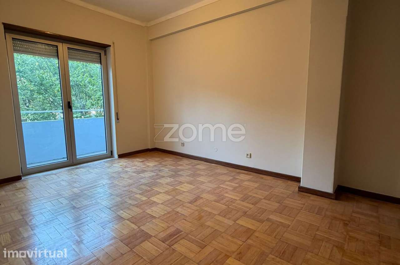 T3 para Arrendamento no Centro de Braga c/ 154m - Avenida da Liberdade - Grande imagem: 3/20