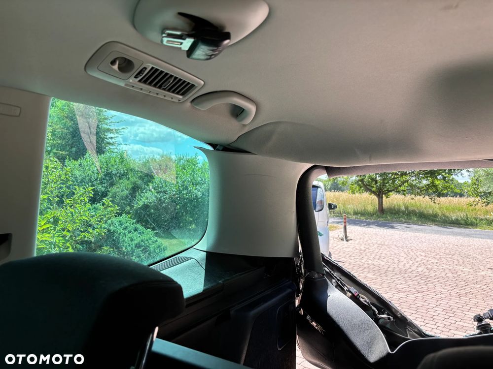 Volkswagen Sharan 2.0 TDI BlueMotion Technology Comfortline - 26