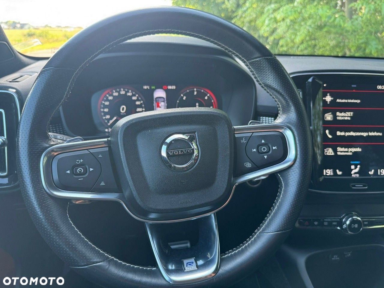 Volvo XC 40 D4 SCR AWD R-Design - 17
